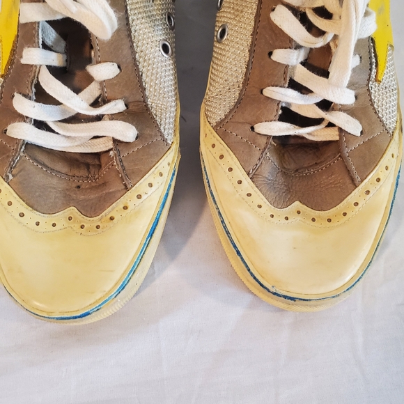 Golden Goose Men's 42/9 Mid Star Beige mesh Dove Gray Nubuck and Yellow star. - Picture 3 of 12